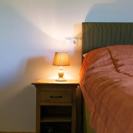 Private Family House In Bled 度假居 *
